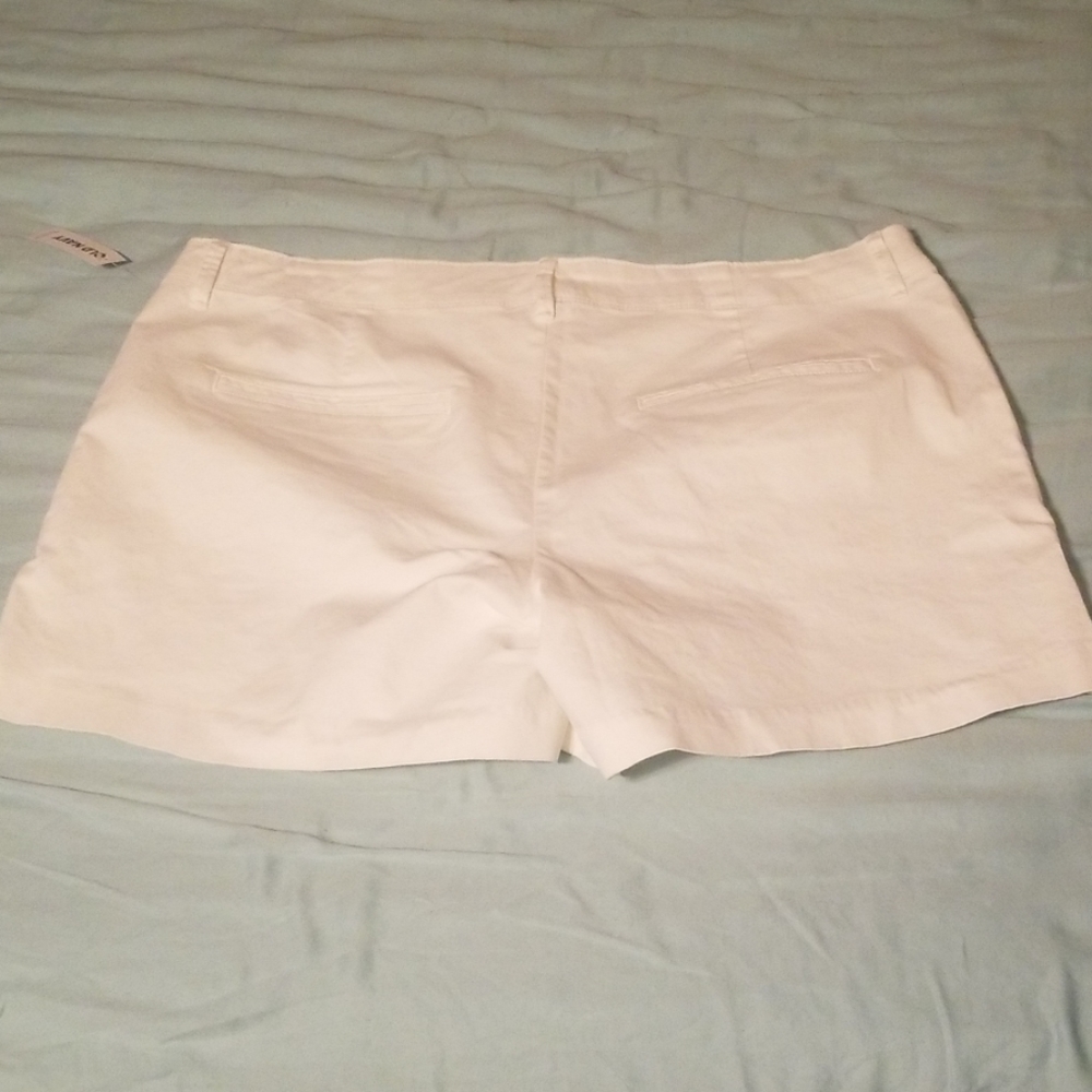 Shorts - Picture 2 of 2